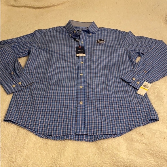 Izod Other - 🌸NWT Izod Long-sleeve Button Down